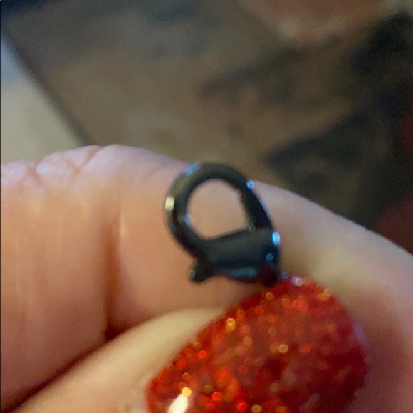 Charcoal necklace with chain effect - Picture 2 of 3